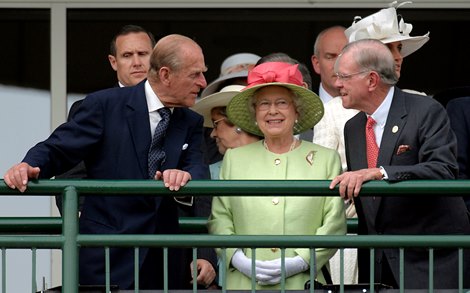 Queen at the Derby 