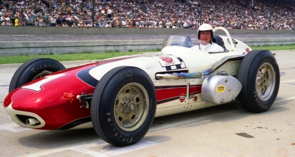 AJ Foyt wins the Indy 500 in 1961