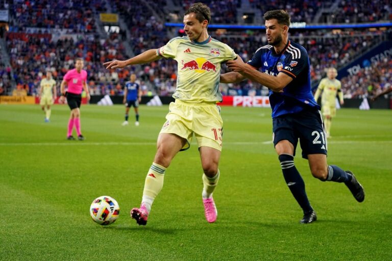 MLS-leading Red Bulls turn focus to porous Fire