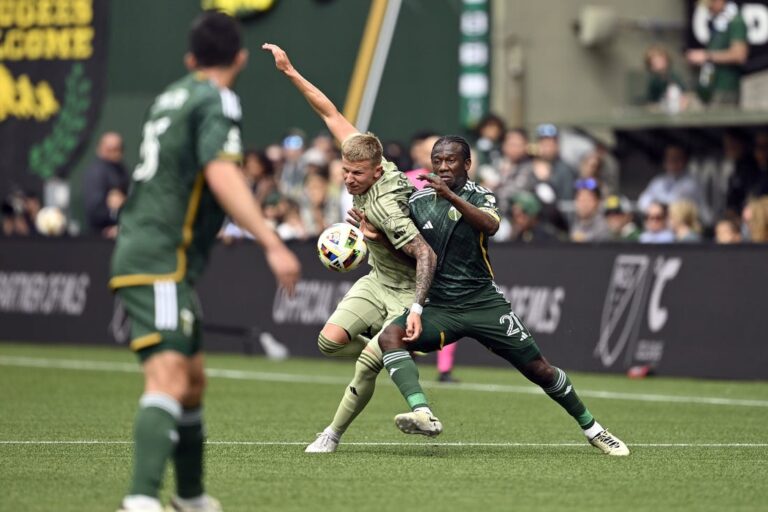 Despite man advantage, LAFC settles for tie with Timbers