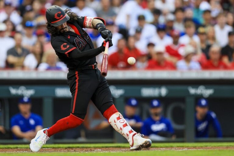 Jonathan India's grand slam pushes Reds past Dodgers