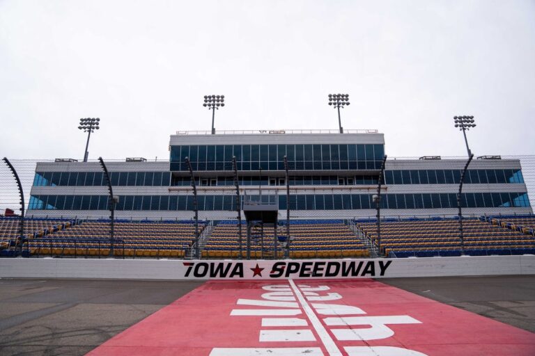 Drivers expect fun, full house at Iowa Speedway series debut