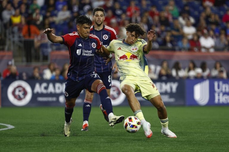 Red Bulls aim to extend home success in clash vs