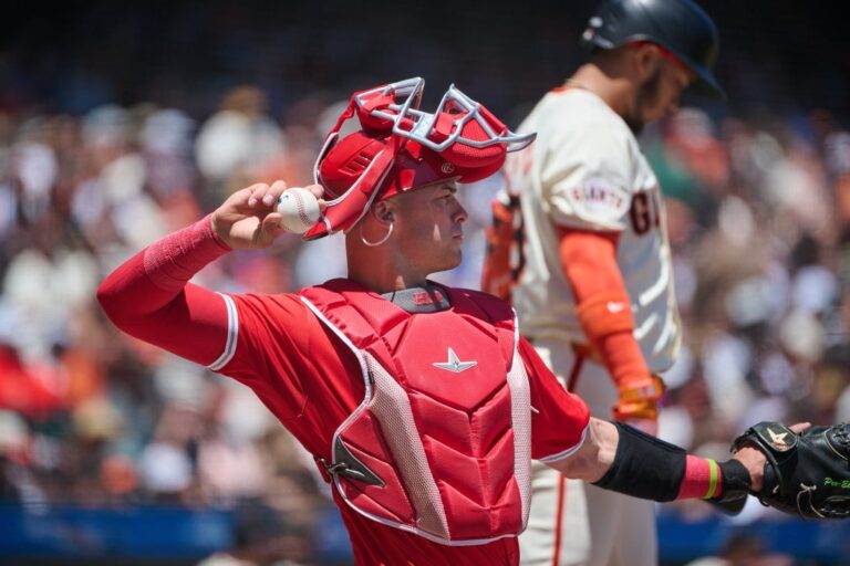 Catchers in spotlight as Angels square off with Brewers