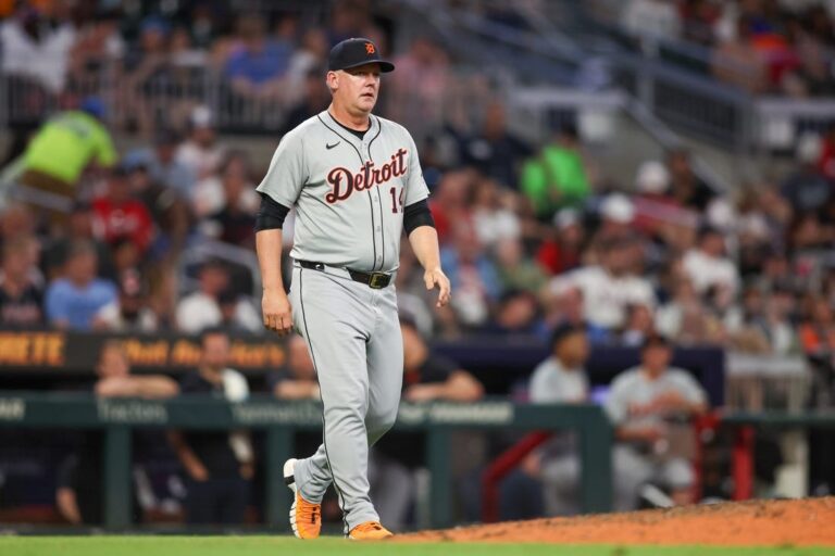 Tigers edge White Sox to end four-game skid