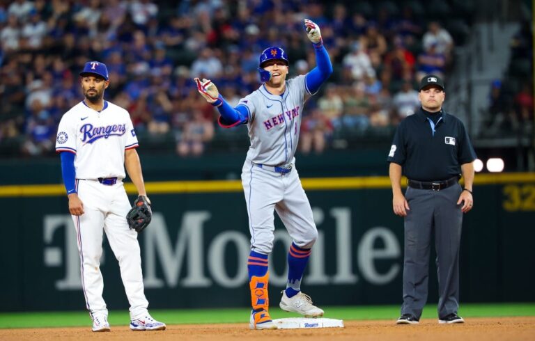 Rangers end five-game skid by cooling off Mets