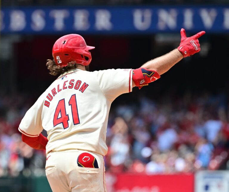 Alec Burleson blasts two homers as Cardinals beat Giants