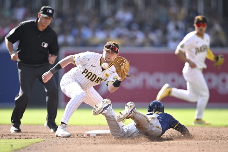 Short-handed Padres top Brewers for 4th straight win