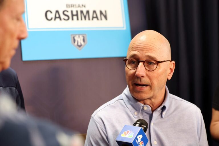 Yankees GM Brian Cashman joins team on road amid slump