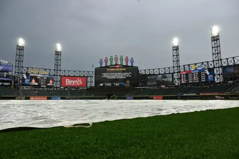 Twins-White Sox postponed; doubleheader Wednesday