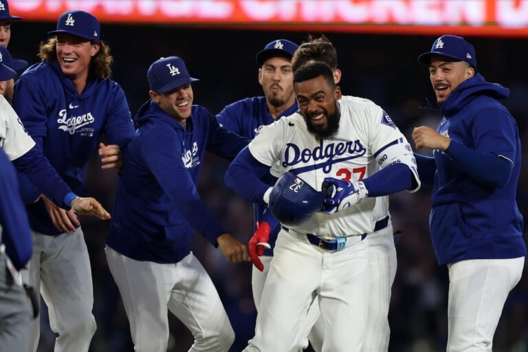 MLB roundup: Dodgers earn walk-off win over D-backs
