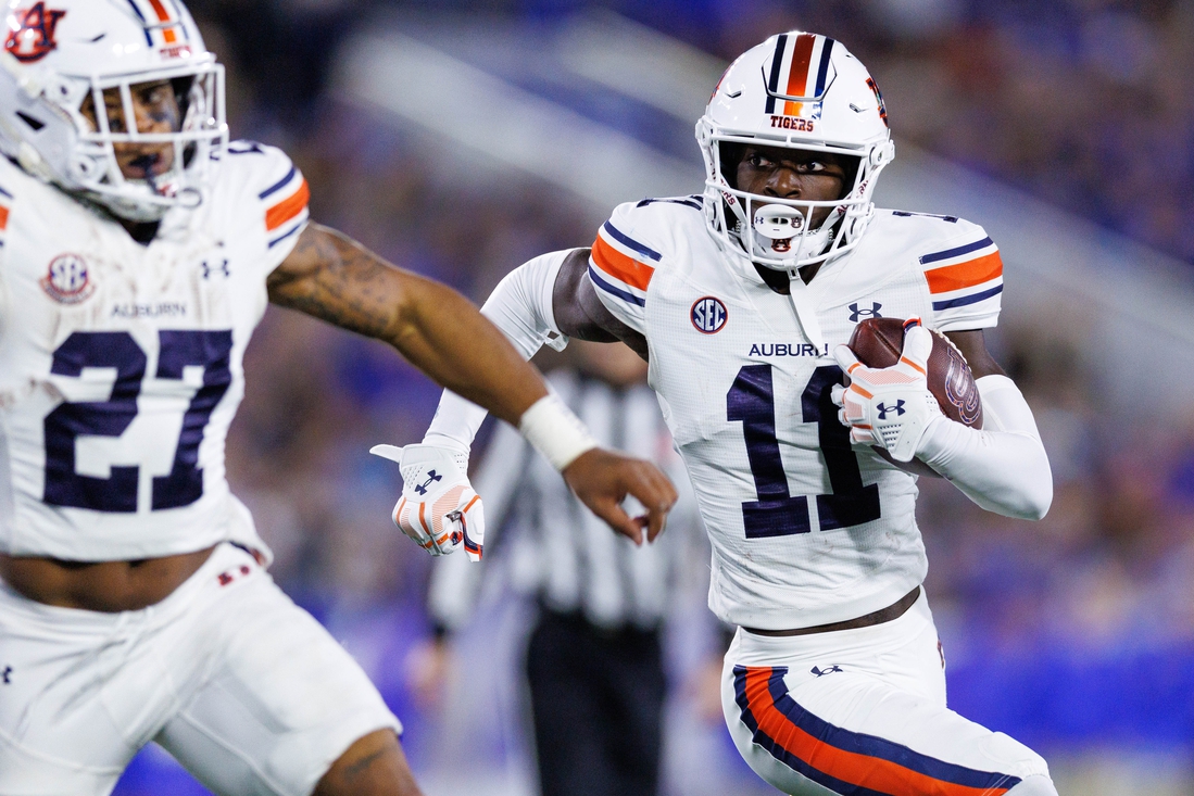 Jarquez Hunter runs wild on Kentucky, leads Auburn to victory