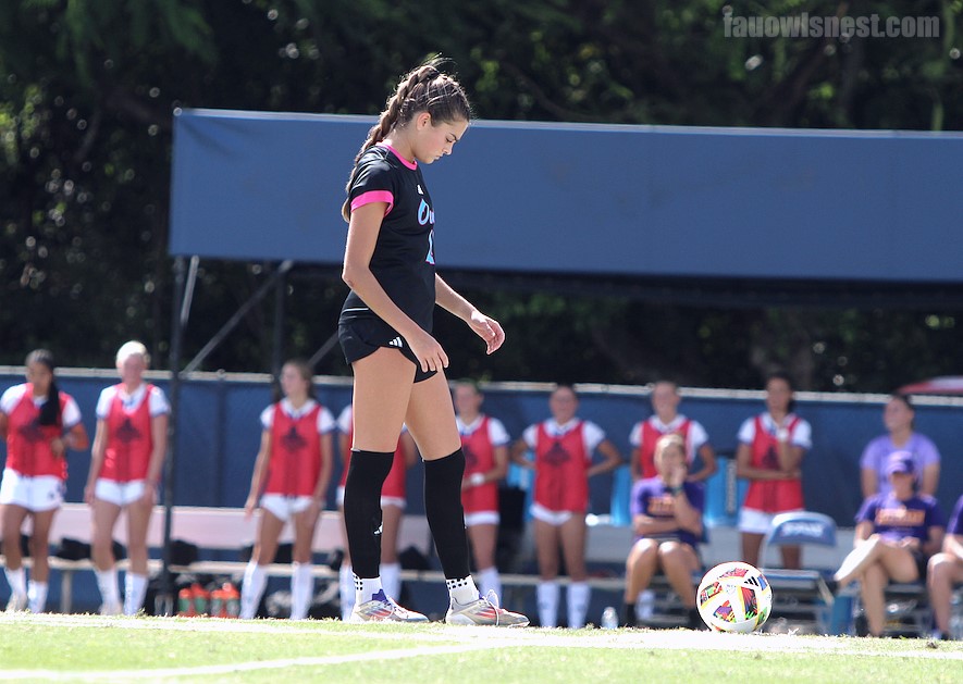 FAU-Womens-Soccer-ECU-10-27-24-Story-Sutton-Markee