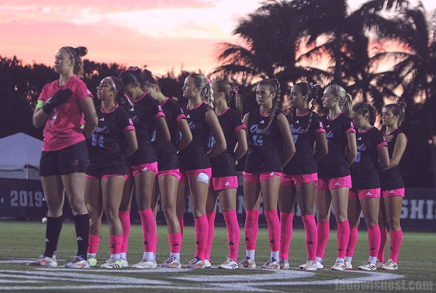 FAU-Womens-Soccer-Rice-10-17-24-Team