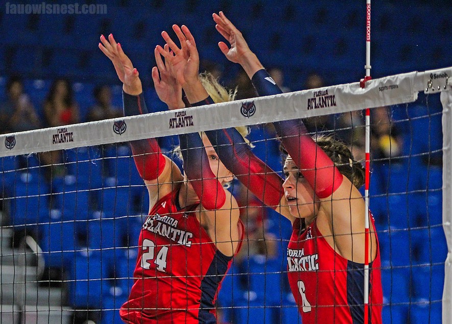 Owls Dominate in Denton: FAU Defeats North Texas in Four Sets