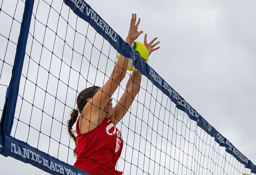 FAU-beach-Volleyball-11-3-24-Story-Kate-McLaughlin