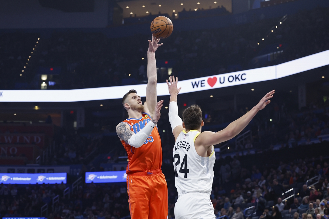 Thunder pummel turnover-plagued Jazz 133-106