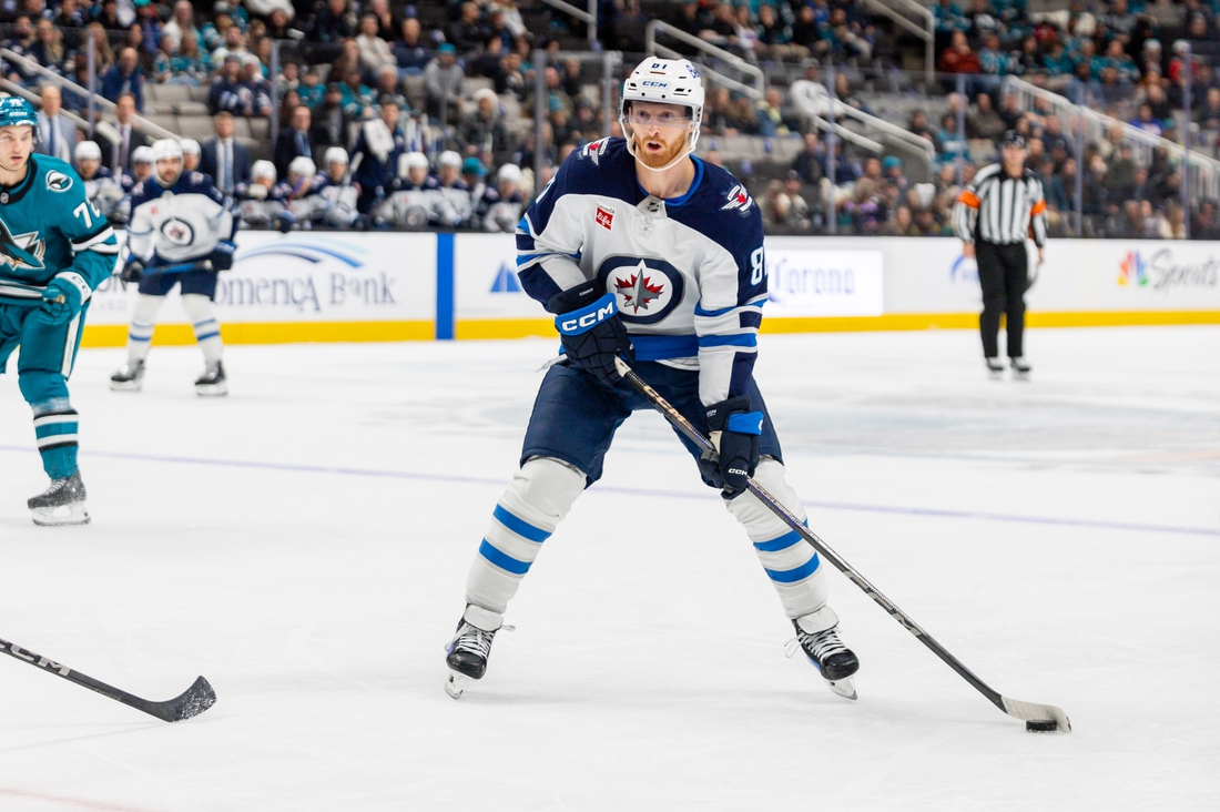 Jets flying high as they face Ducks