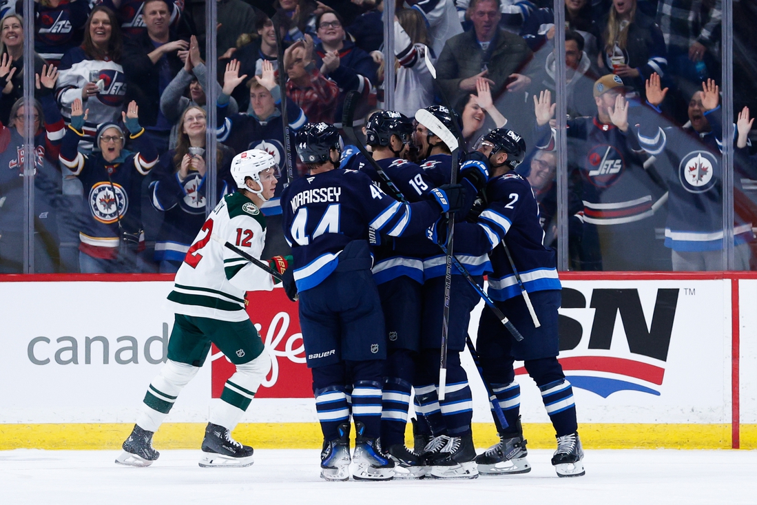 Connor Hellebuyck, Jets blank Wild, extend Central lead