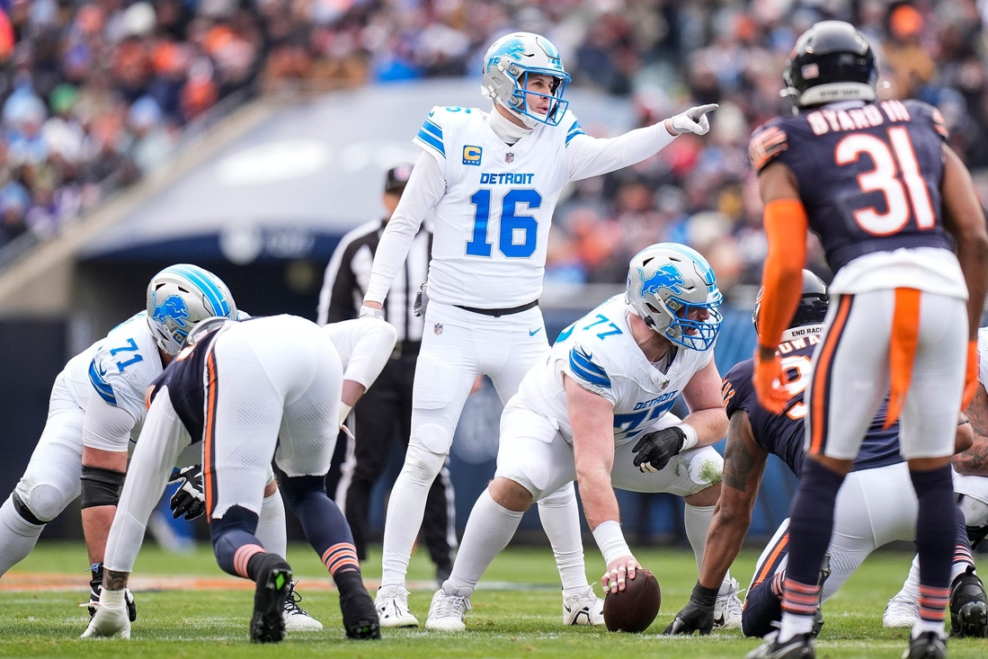 Lions back in win column, hand Bears ninth straight loss