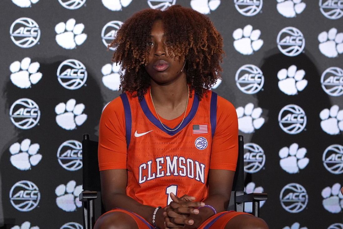 Women's Top 25 roundup: Clemson upsets No