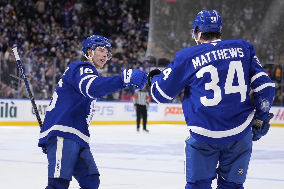 Maple Leafs, boosted by return of Auston Matthews, host Flyers