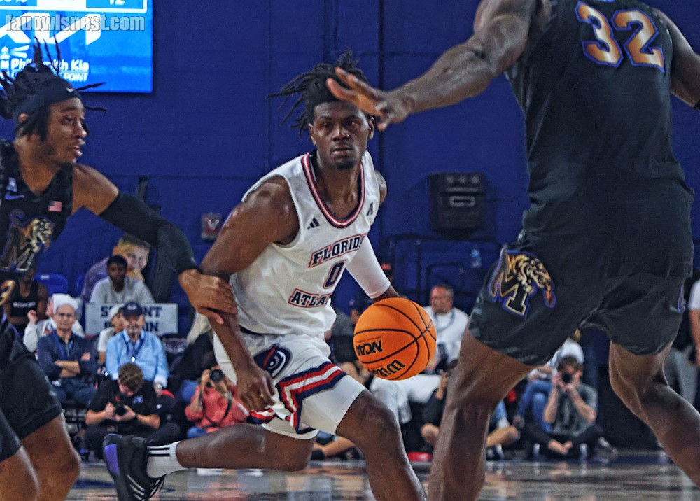 FAU-MBB-Memphis-1-2-25-Ken-Evans-II